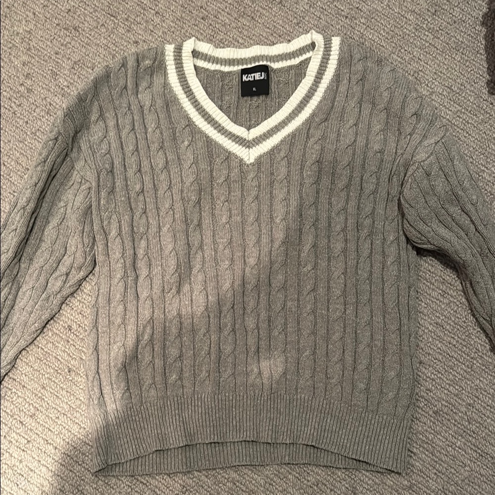 Katie J NYC Gray V-Neck Sweater with Cable Knit Design